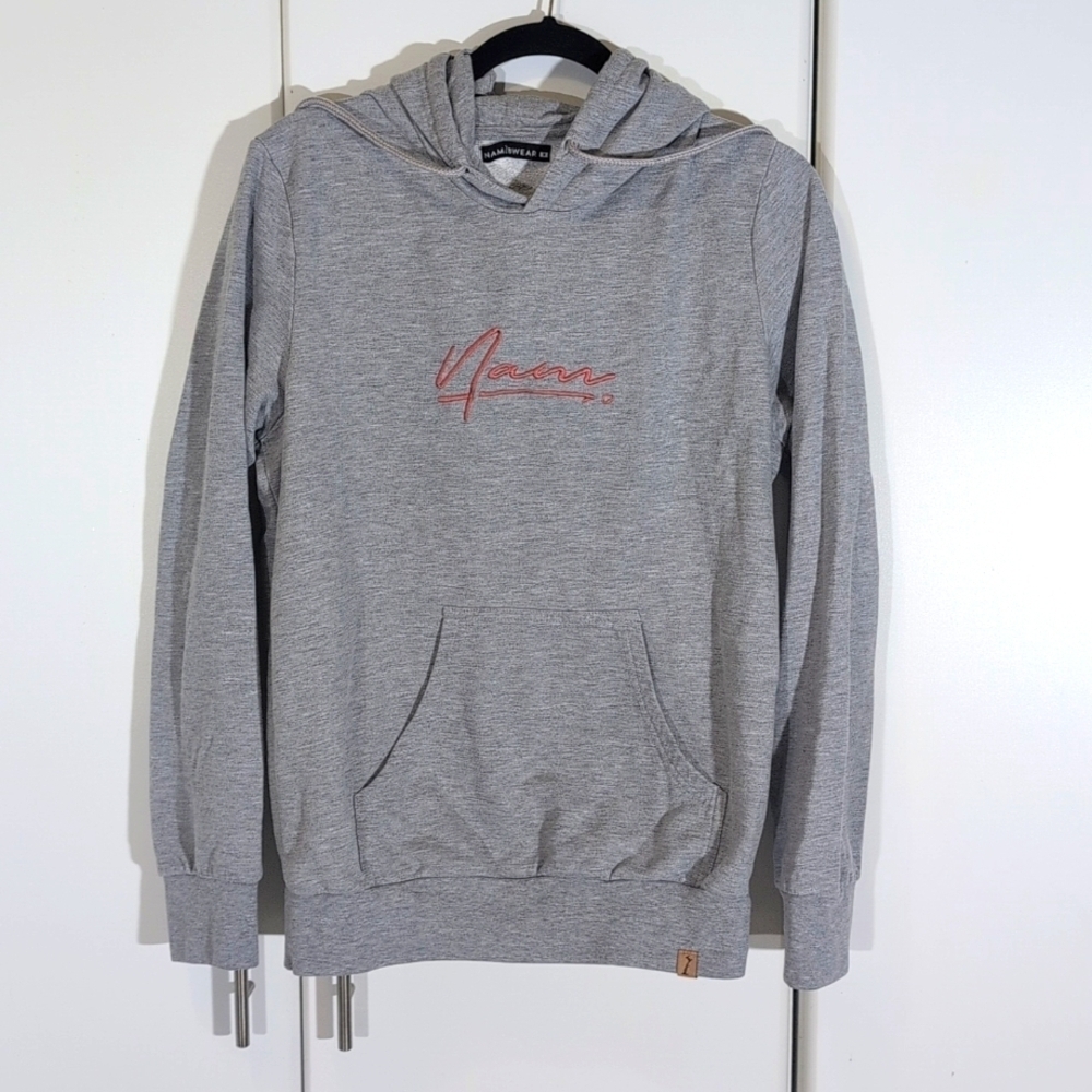 Namibwear Women's Sweater Size Medium